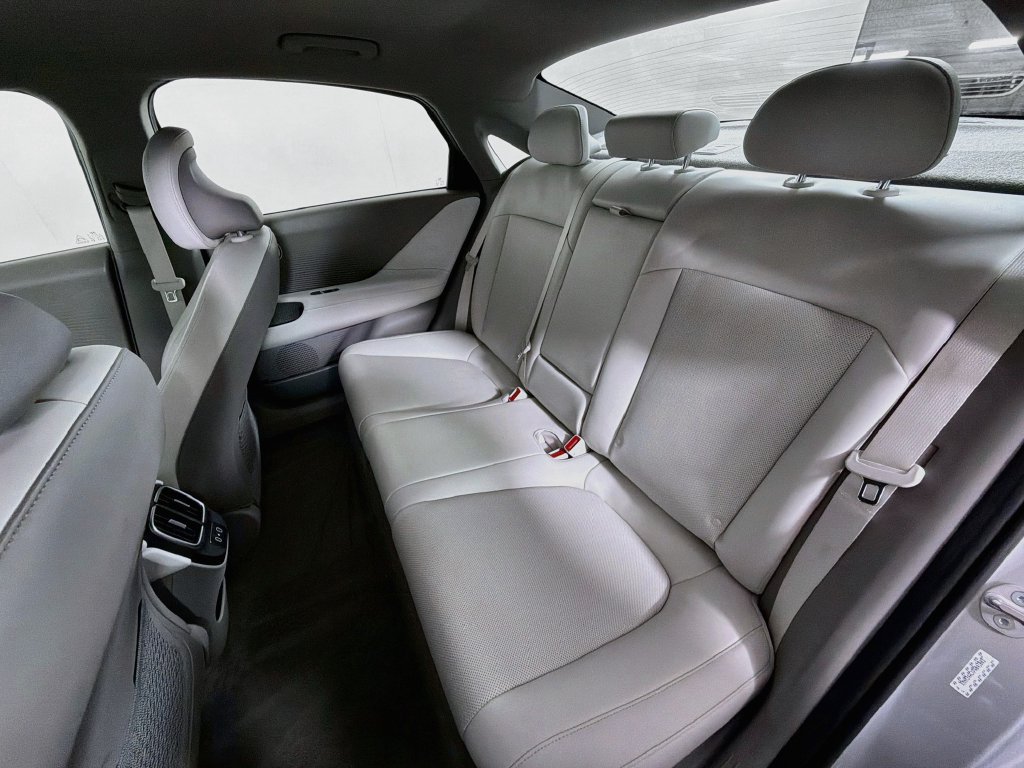 Used 2023 Hyundai Ioniq 6 SEL AWD/4WD image 24