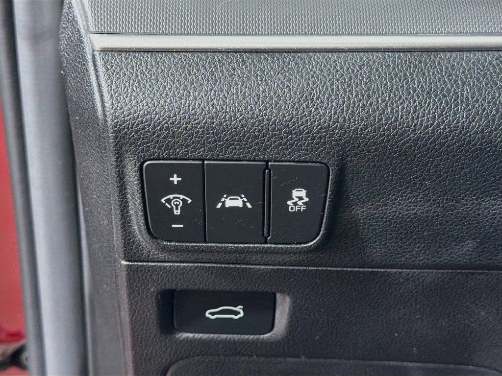 Used 2024 Kia K5 GT-Line AWD/4WD image 12