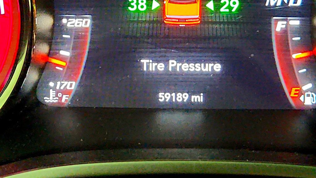Used 2016 Dodge Challenger SRT Hellcat RWD image 14
