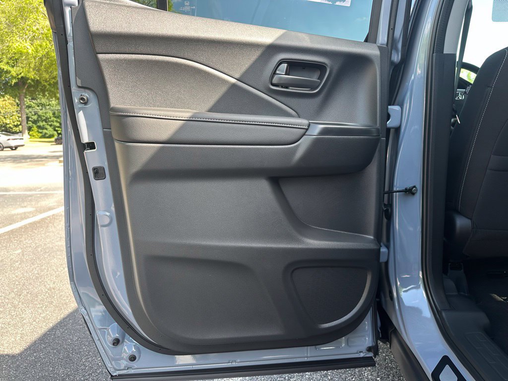 New 2026 Honda Ridgeline Sport image 35