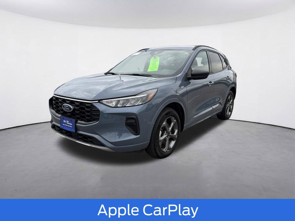 Used 2024 Ford Escape ST-Line w/ Tech Pack #1 AWD/4WD image 4