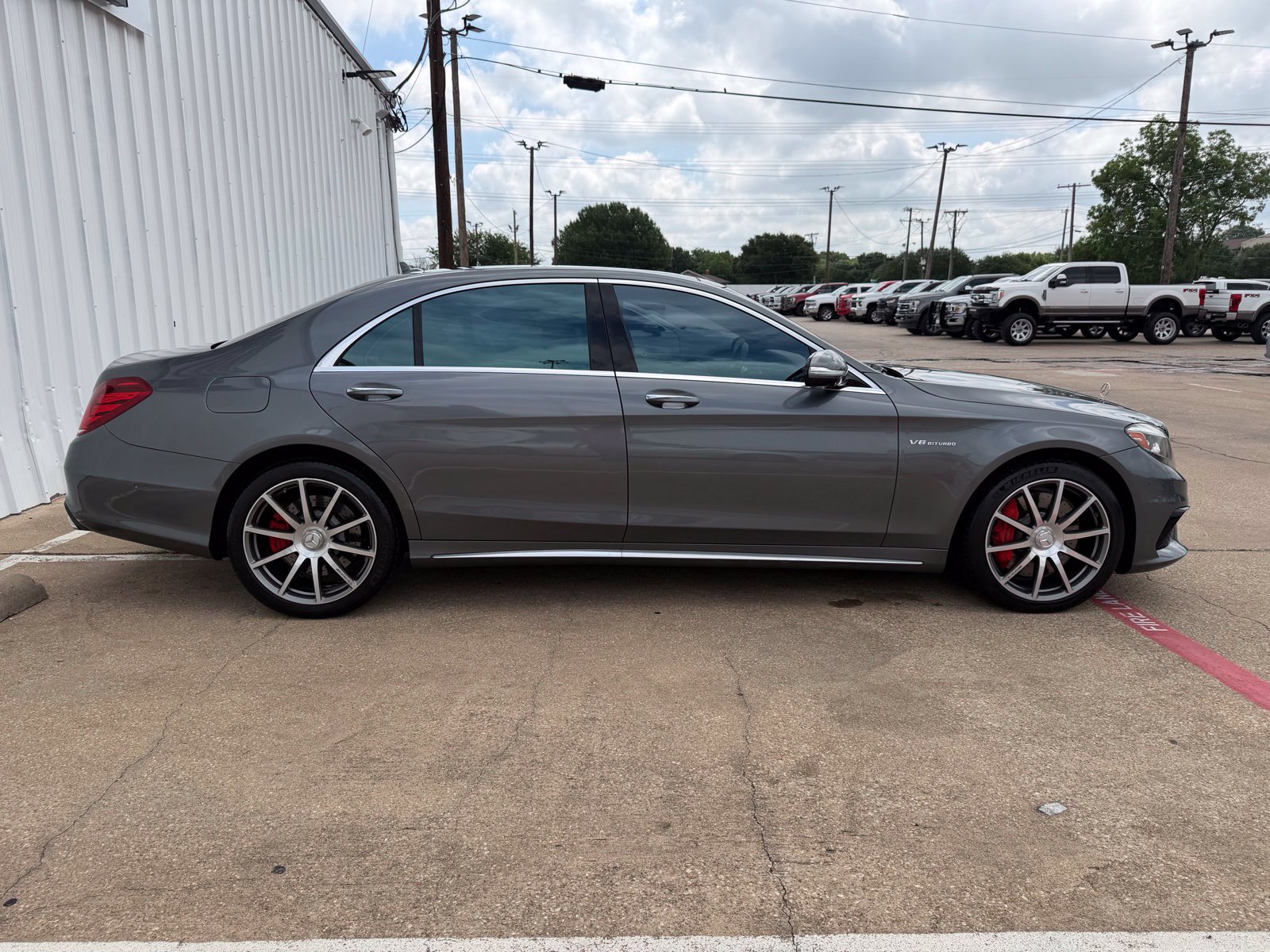Used 2017 Mercedes-Benz S 63 AMG 4MATIC Sedan w/ Driver Assistance Package image 8