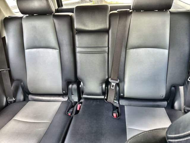 Used 2018 Toyota 4Runner SR5 Premium image 30