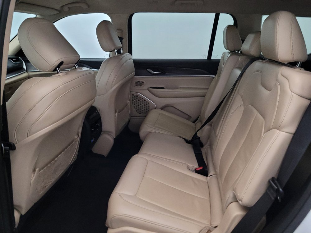 Used 2021 Jeep Grand Cherokee L Limited RWD image 18