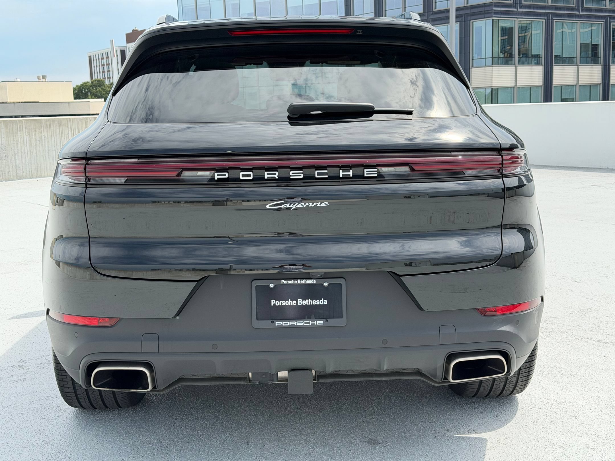 Certified 2026 Porsche Cayenne AWD/4WD image 10