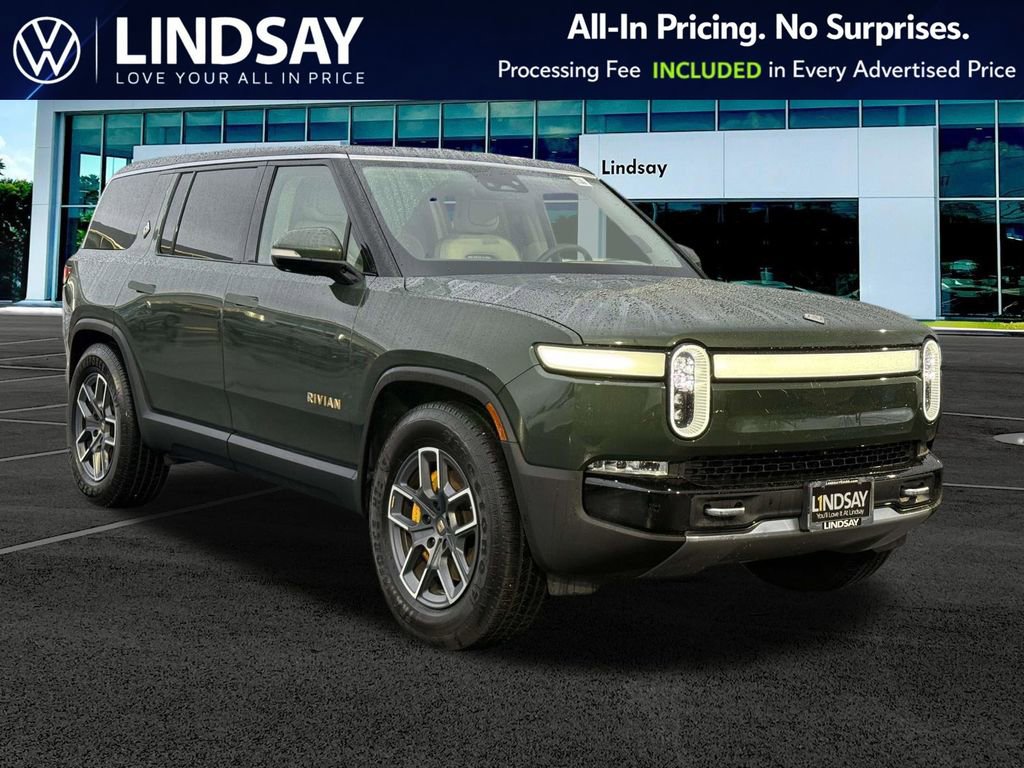 Used 2023 Rivian R1S Adventure image 1