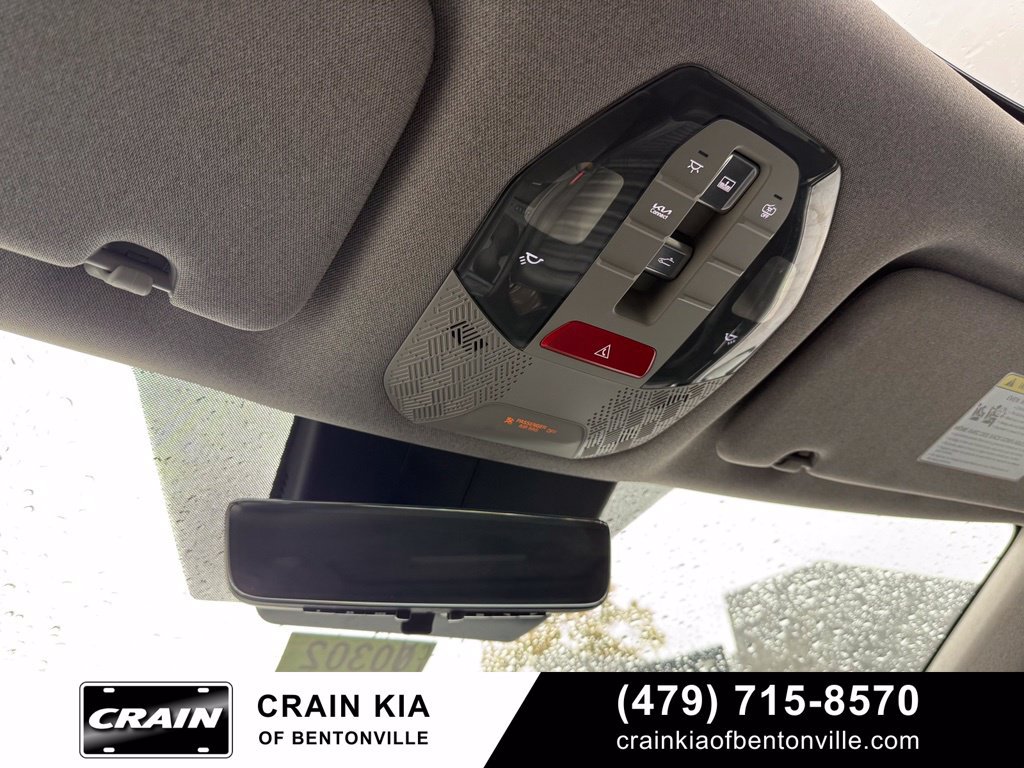 Certified 2024 Kia EV9 Land AWD/4WD image 17