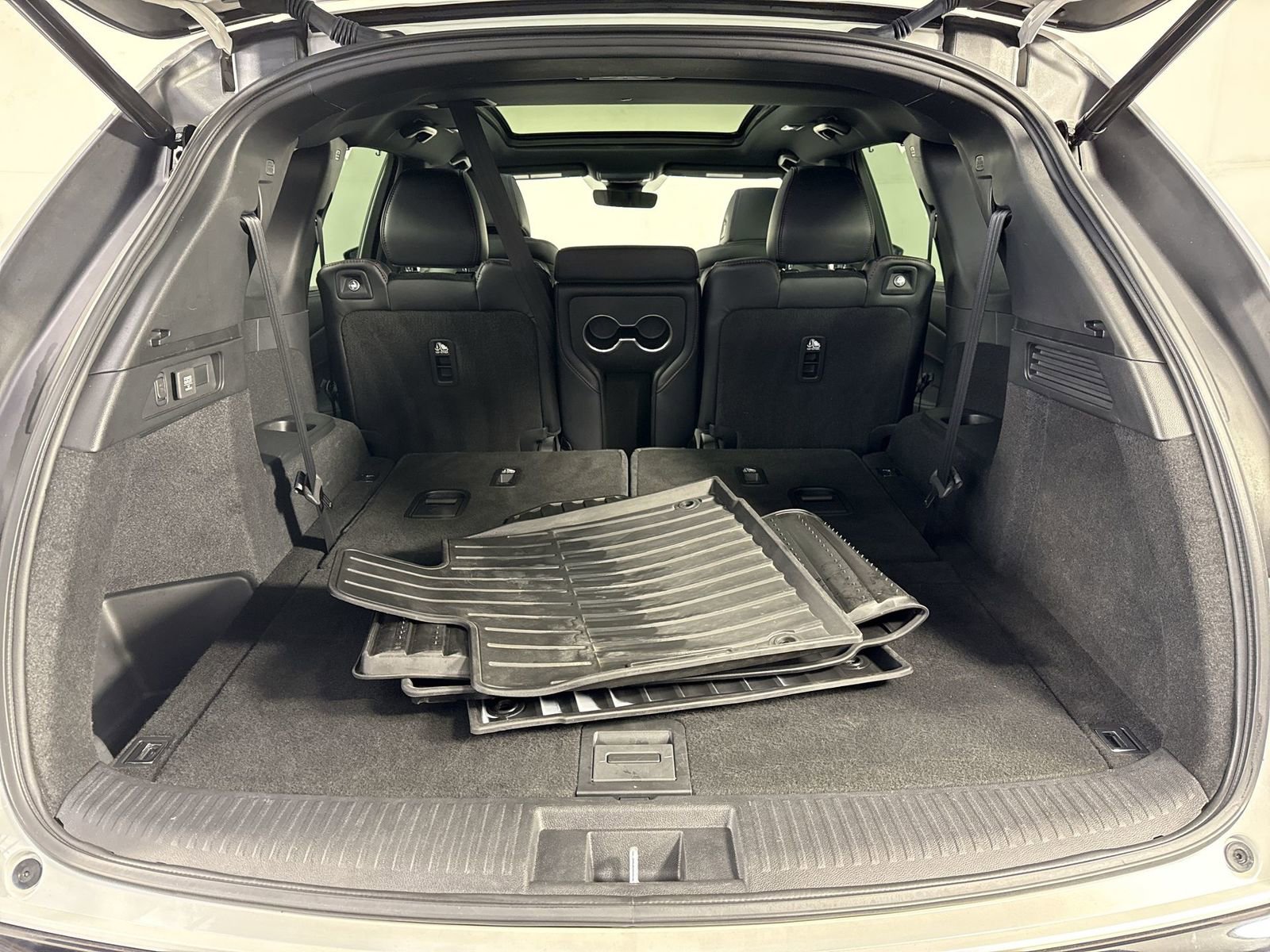 Used 2023 Acura MDX A-Spec AWD/4WD image 33