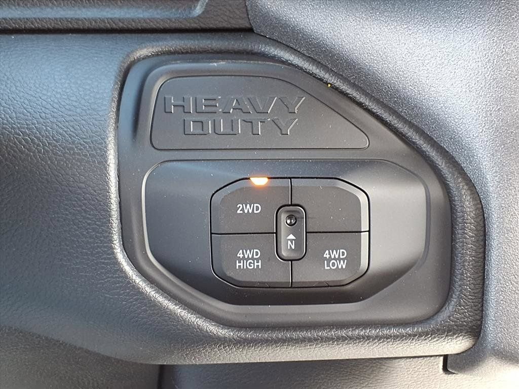 New 2026 RAM 3500 Tradesman w/ Chrome Appearance Group A AWD/4WD image 9