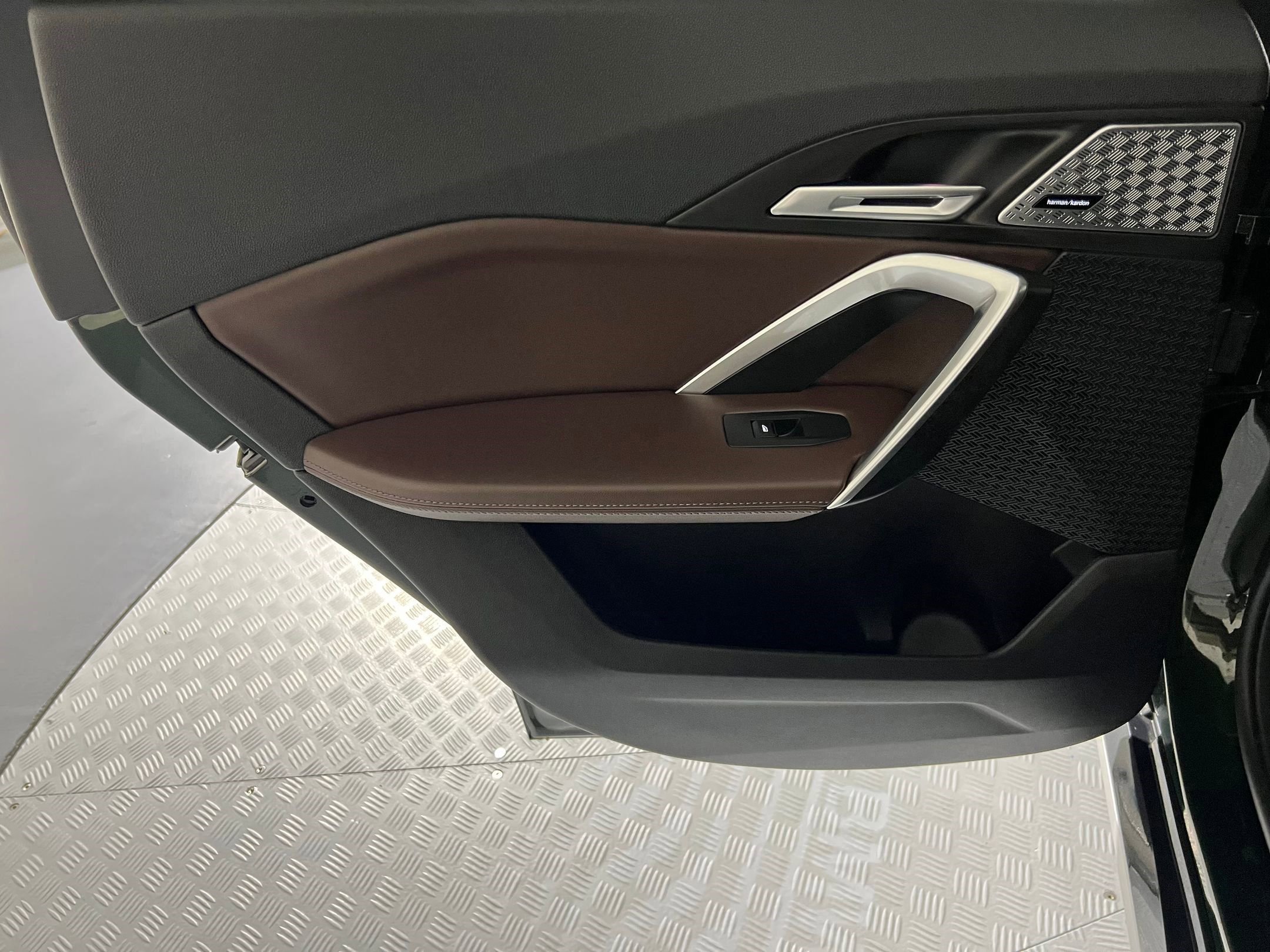 Used 2025 BMW X1 xDrive28i w/ Premium Package AWD/4WD image 21