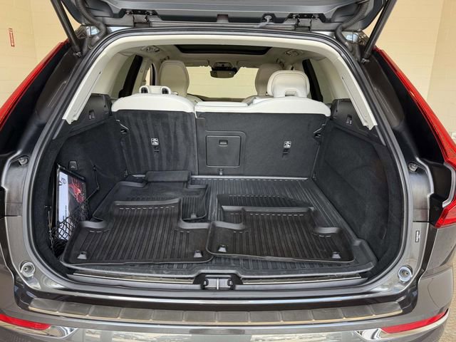 Used 2021 Volvo XC60 T6 Inscription w/ Advanced Package image 17