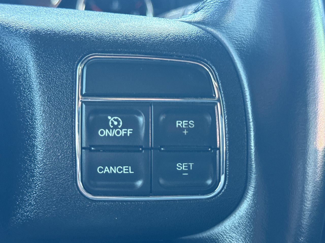 Used 2017 Jeep Wrangler Unlimited Rubicon w/ Cold Weather Group AWD/4WD image 23