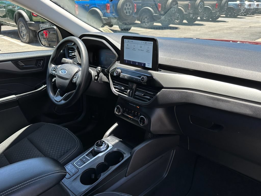 Used 2025 Ford Escape Active FWD image 16
