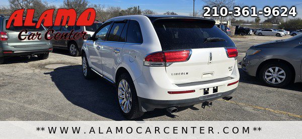 Used 2012 Lincoln MKX AWD image 3
