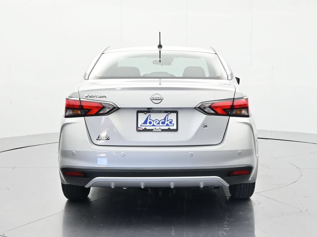 Used 2025 Nissan Versa S FWD image 6