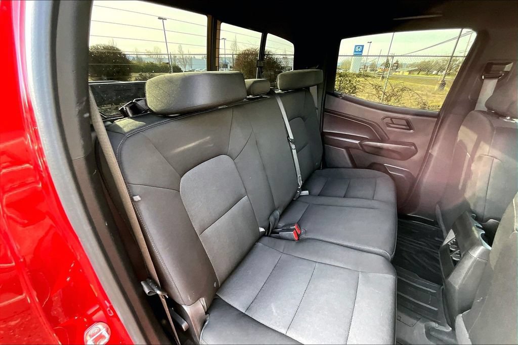 Used 2023 Chevrolet Colorado Trail Boss AWD/4WD image 20