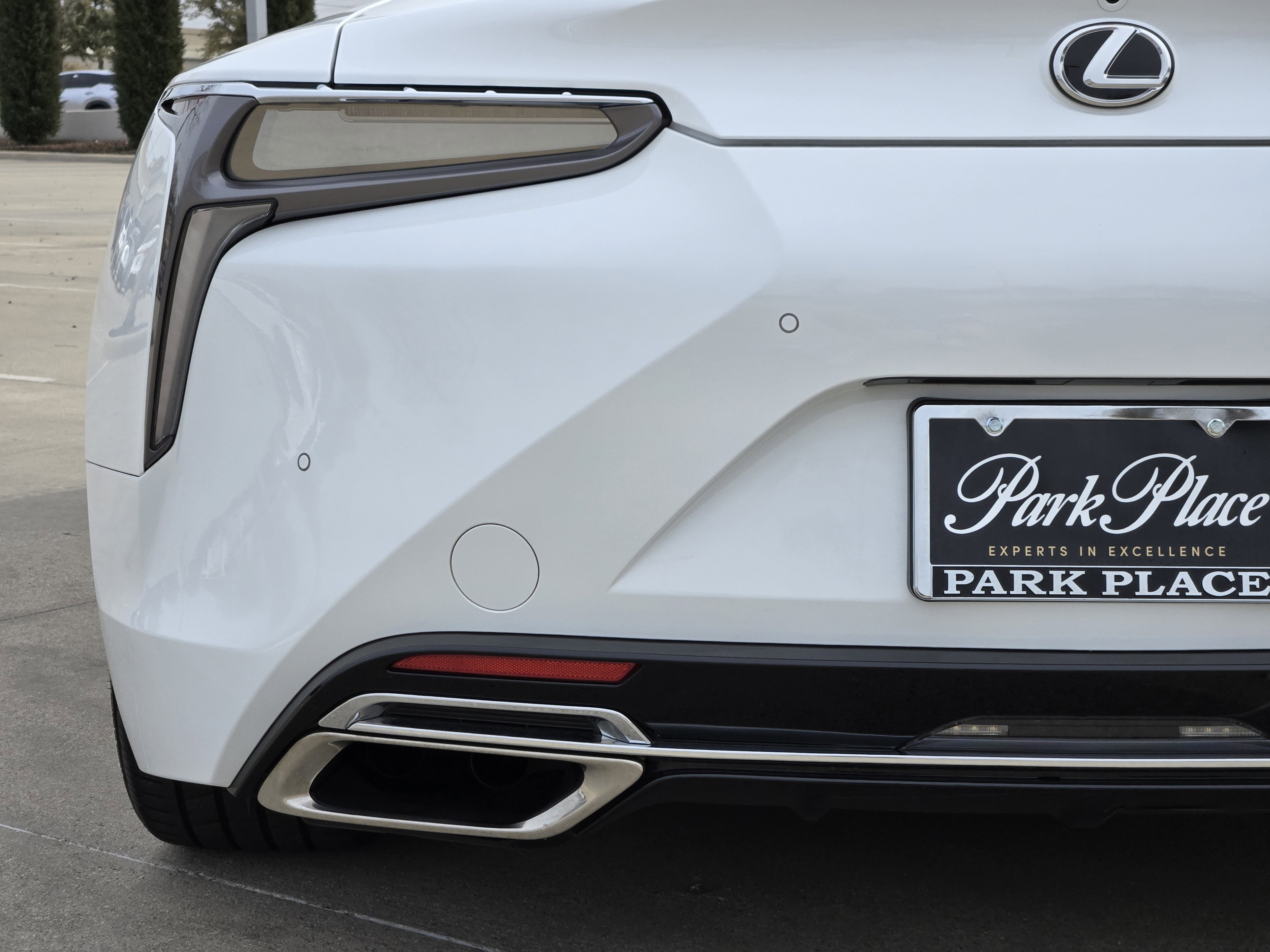 Used 2024 Lexus LC 500 Coupe w/ Sport Package image 19