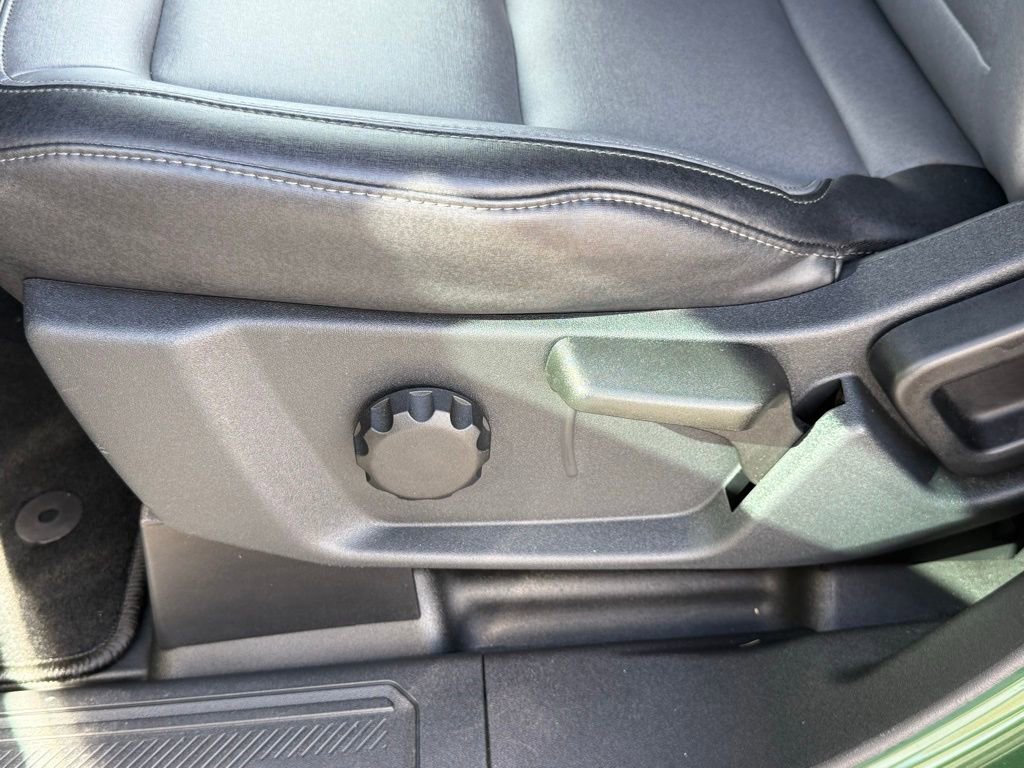 Used 2024 Ford Bronco Everglades image 12