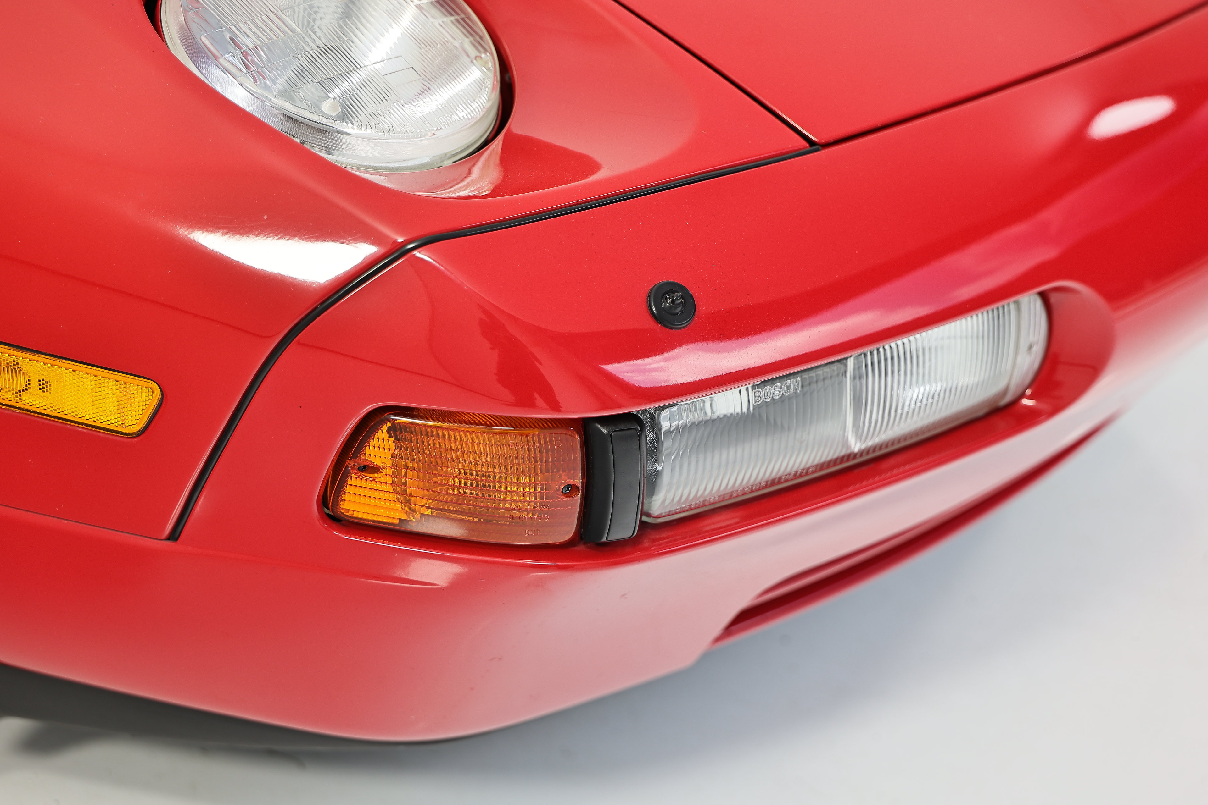 Used 1994 Porsche 928 GTS RWD image 21