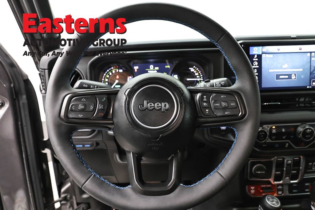 Used 2025 Jeep Wrangler Unlimited Rubicon 4xe w/ Safety Group image 10