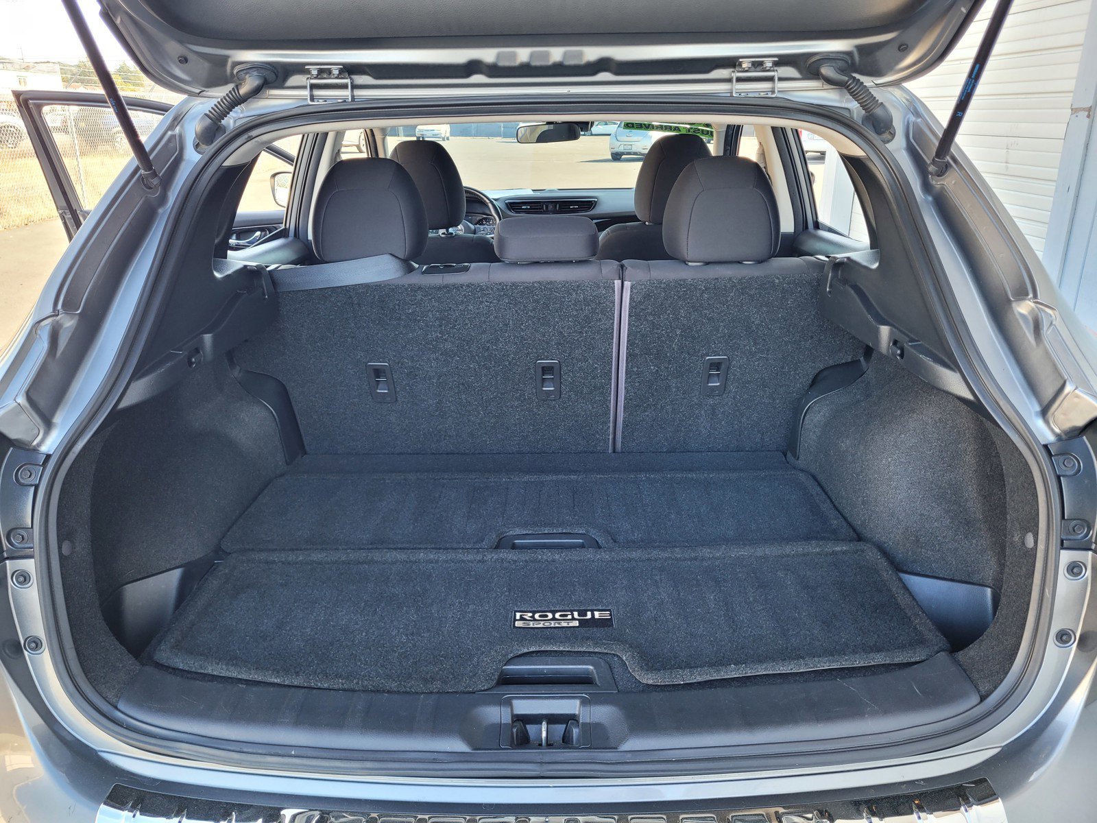 Certified 2021 Nissan Rogue Sport SV image 19