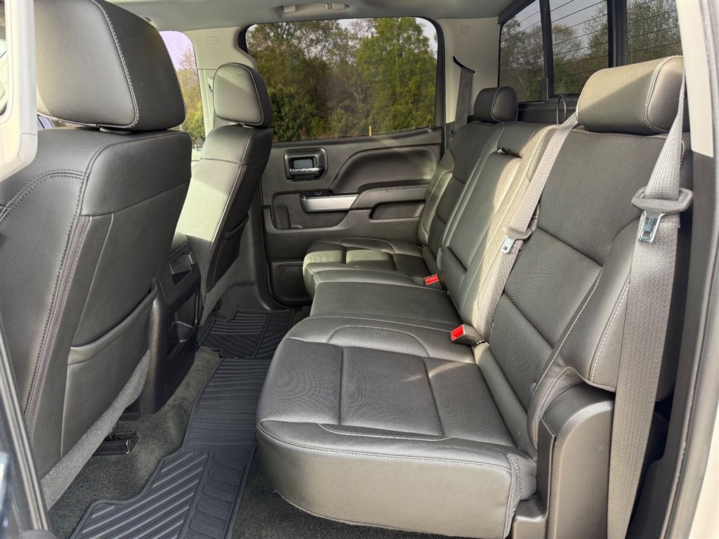 Used 2018 Chevrolet Silverado 1500 LTZ Z71 w/ Redline Edition AWD/4WD image 31