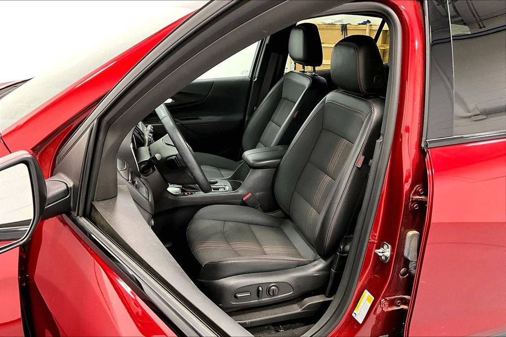 Used 2024 Chevrolet Equinox RS FWD image 30