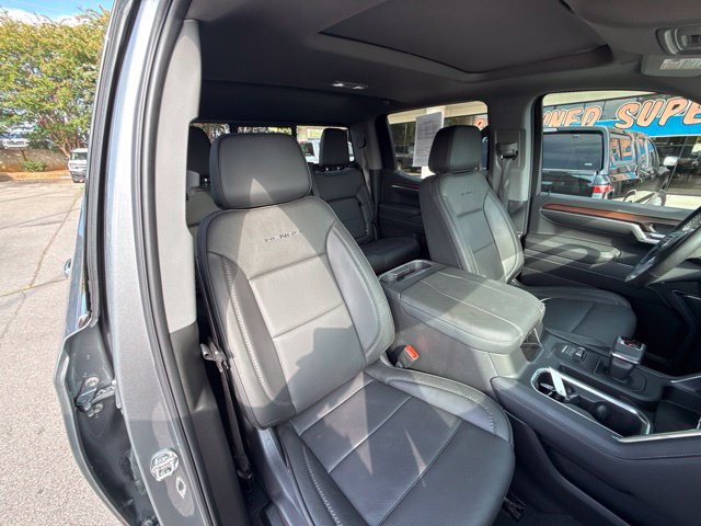 Used 2025 GMC Sierra 1500 Denali w/ Technology Package AWD/4WD image 32