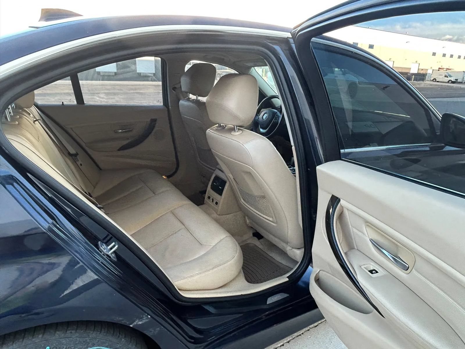 Used 2014 BMW 328i xDrive Sedan AWD/4WD image 12