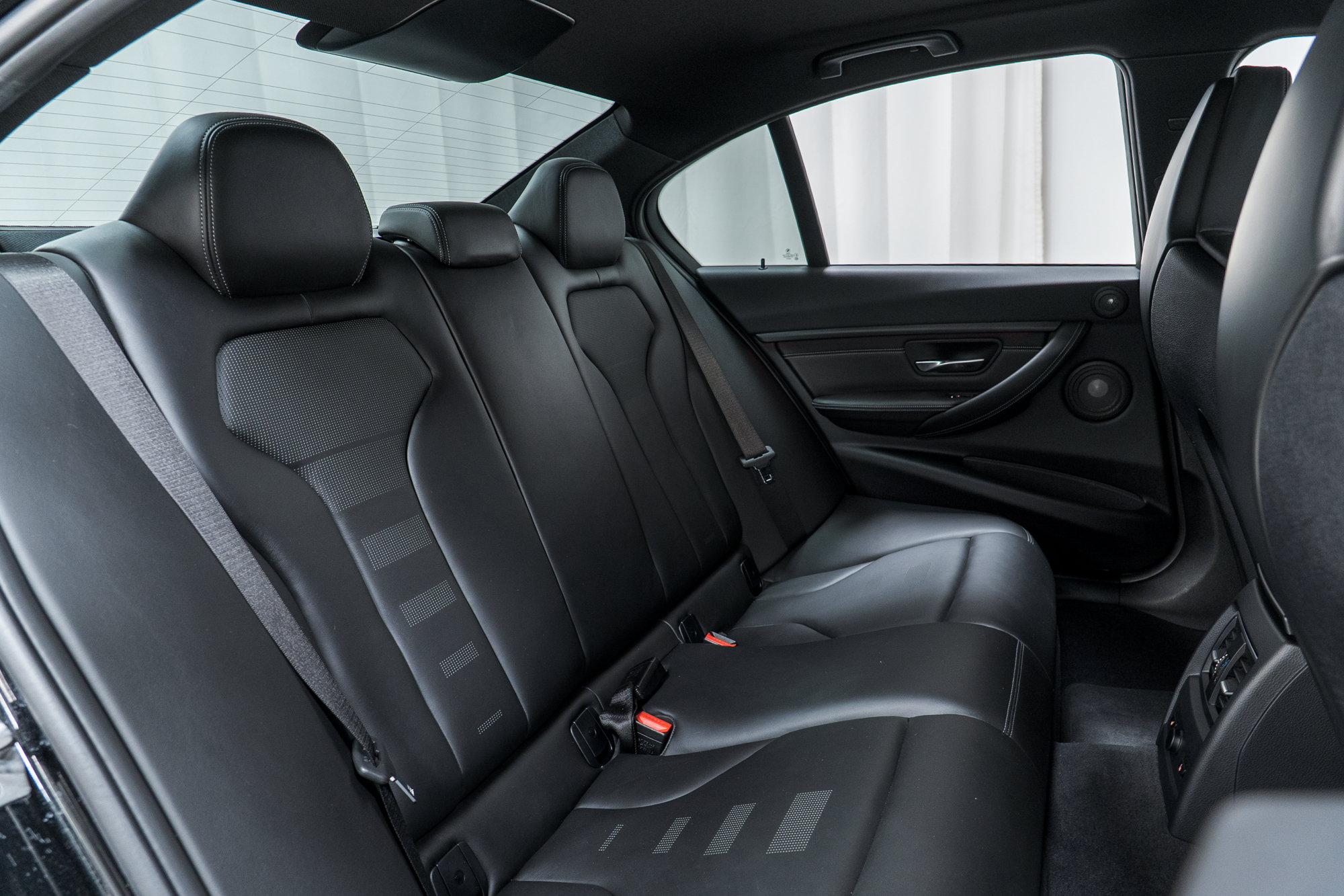 Used 2018 BMW M3 RWD image 26