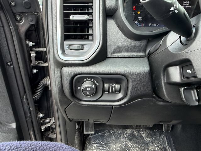 New 2026 RAM 2500 Laramie w/ Night Edition AWD/4WD image 21