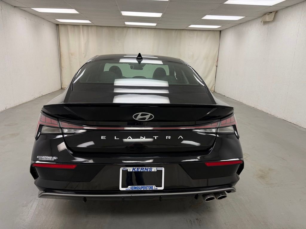 Used 2025 Hyundai Elantra N Line image 3