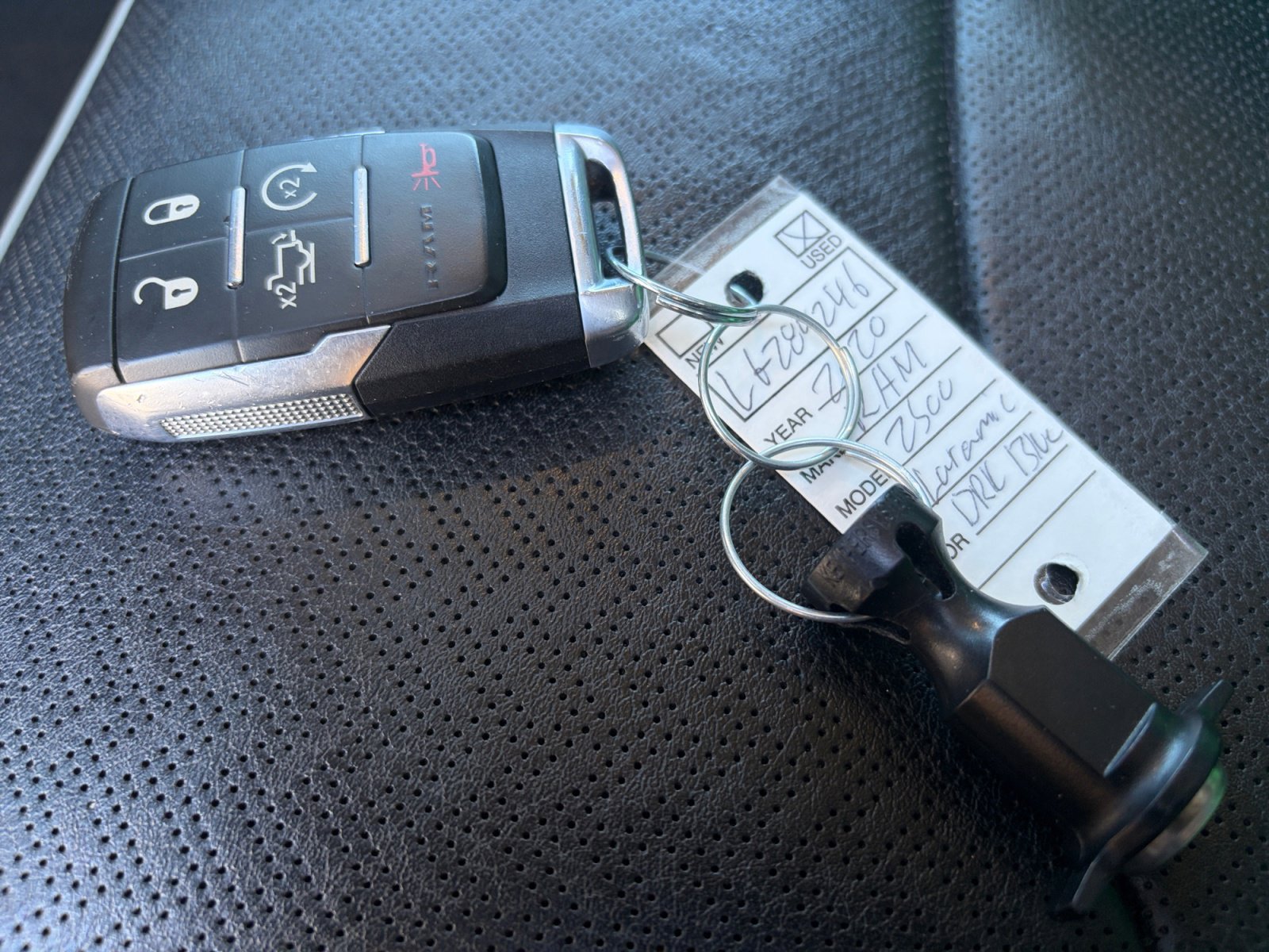 Used 2020 RAM 2500 Laramie image 31