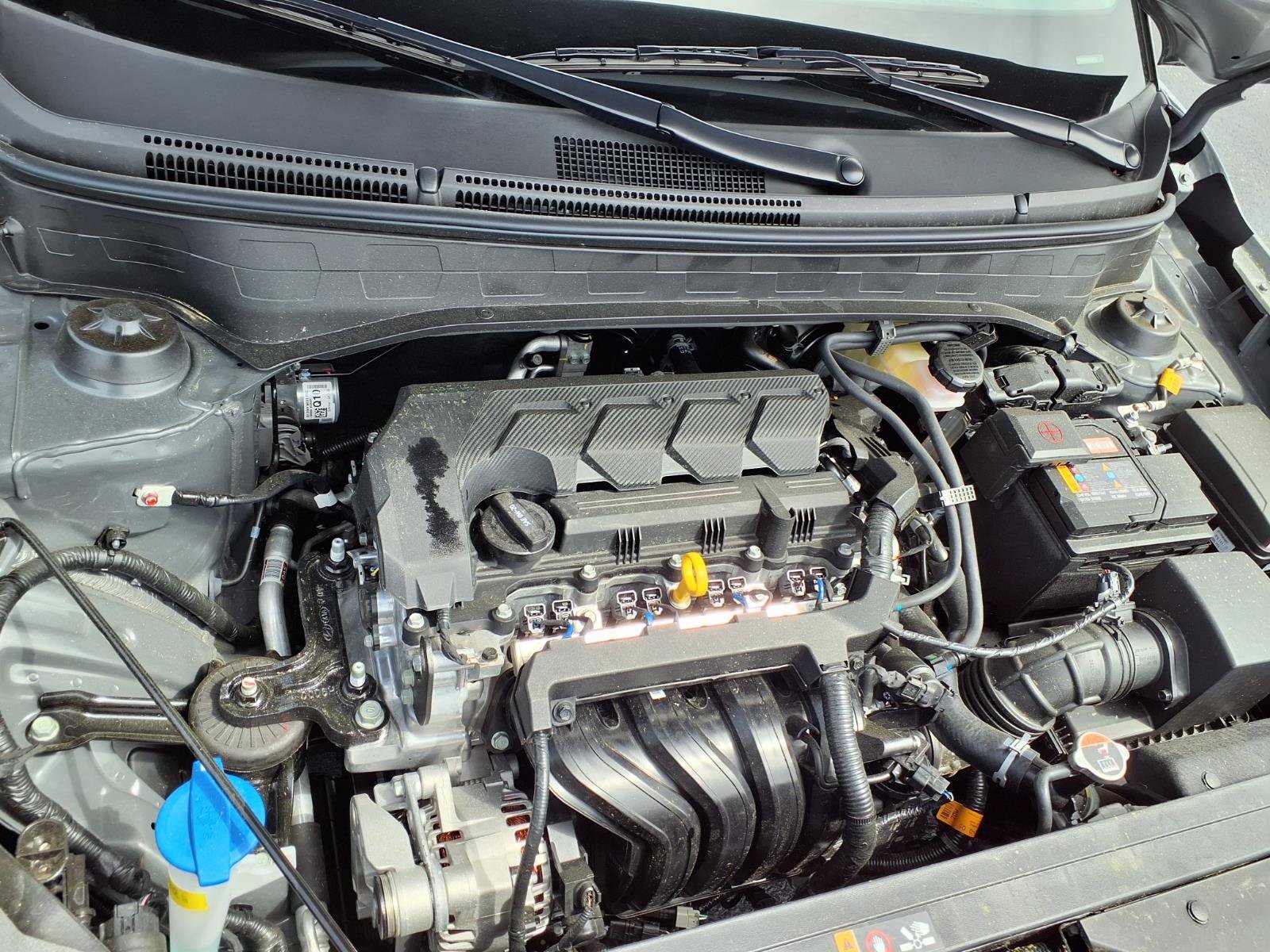 Used 2026 Hyundai Venue SEL FWD image 32
