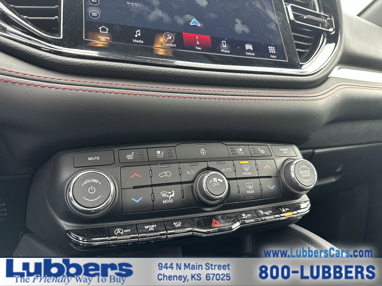 Used 2025 Dodge Durango GT image 18