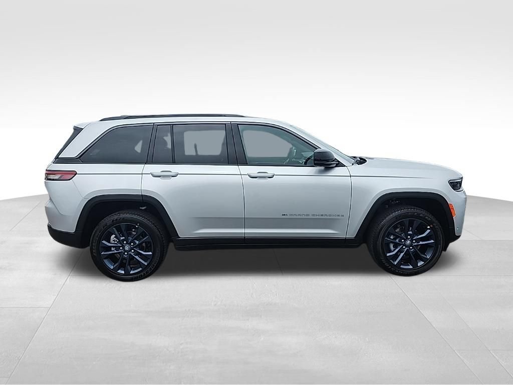 New 2026 Jeep Grand Cherokee Limited AWD/4WD image 31