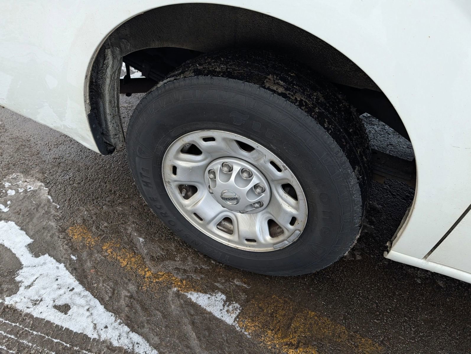 Used 2020 Nissan NV 2500 SV image 35