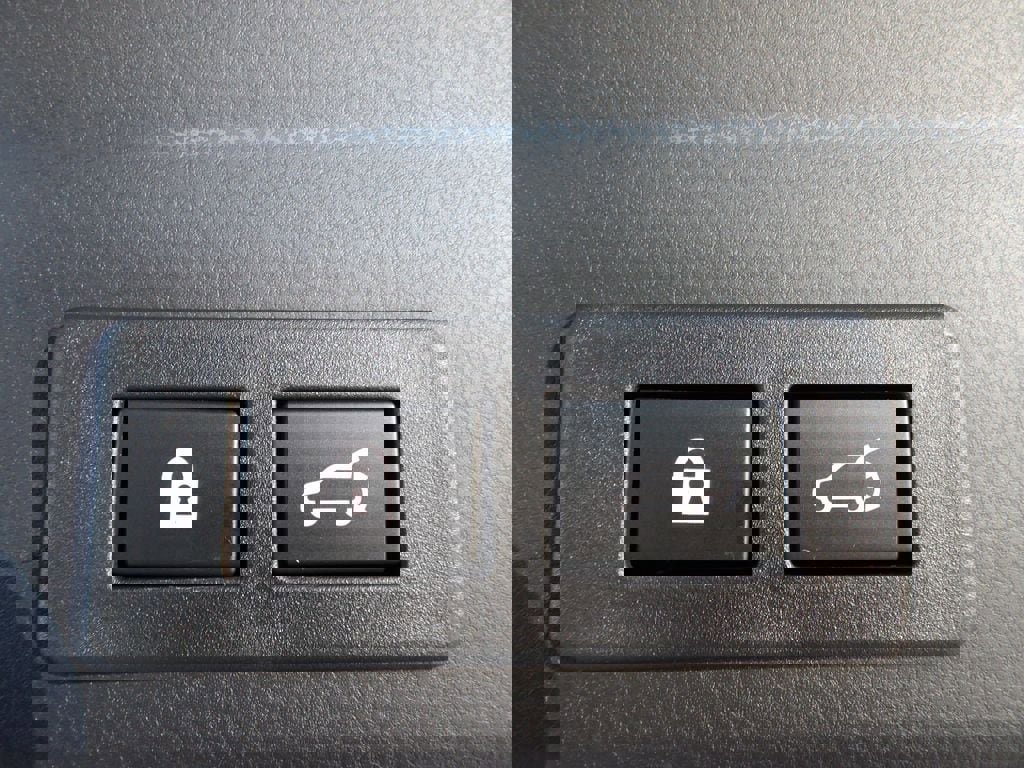 Used 2025 Subaru Ascent Limited w/ Popular Package #2 image 31