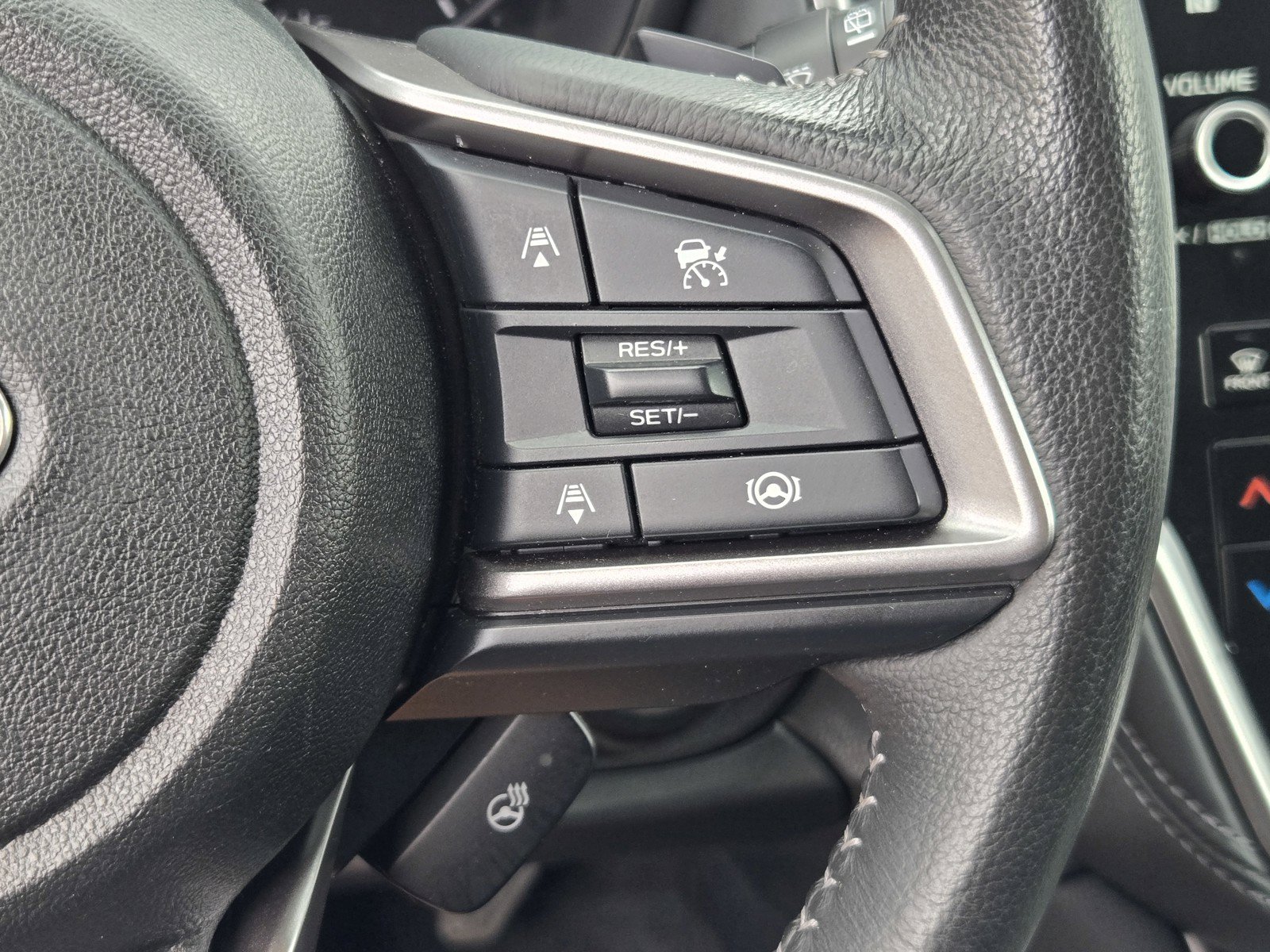 Used 2023 Subaru Outback Limited AWD/4WD image 20