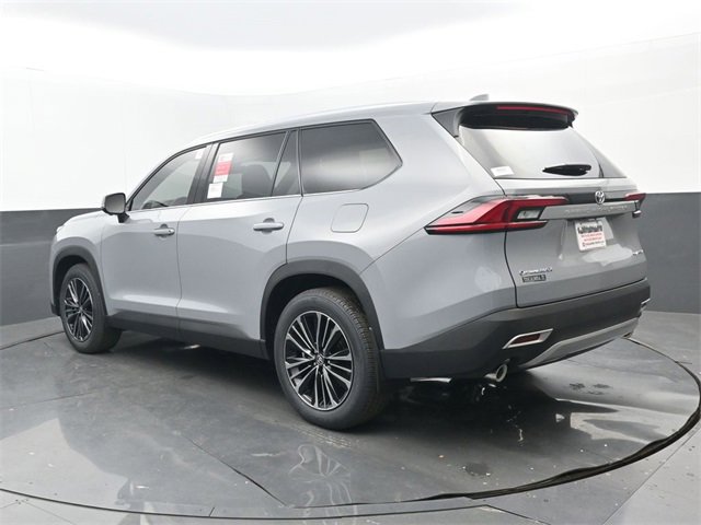 New 2026 Toyota Grand Highlander AWD Hybrid image 3