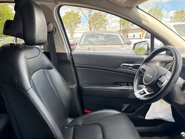 Used 2023 Kia Sportage EX image 15
