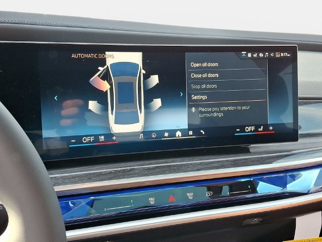 New 2026 BMW 750e xDrive w/ Executive Package AWD/4WD image 15