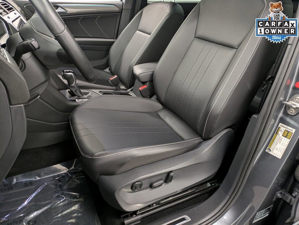 Used 2022 Volkswagen Tiguan SE R-Line AWD/4WD image 12