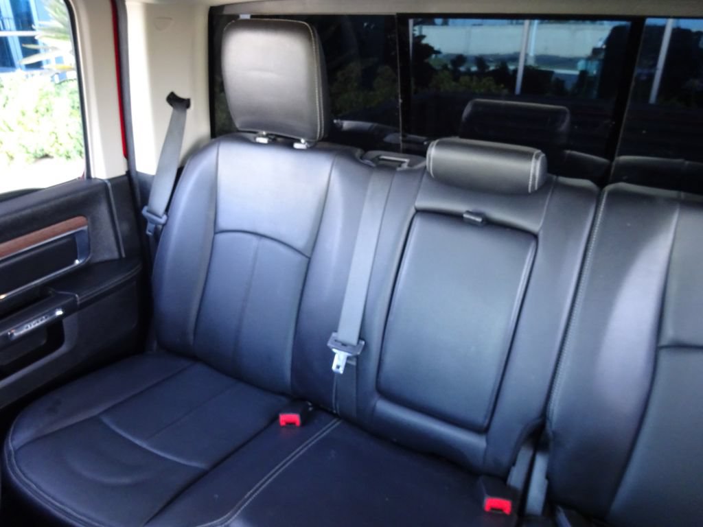Used 2019 RAM 1500 Laramie w/ Convenience Group RWD image 15