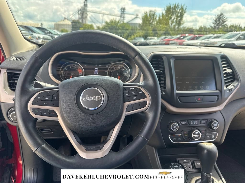 Used 2017 Jeep Cherokee High Altitude AWD/4WD image 27