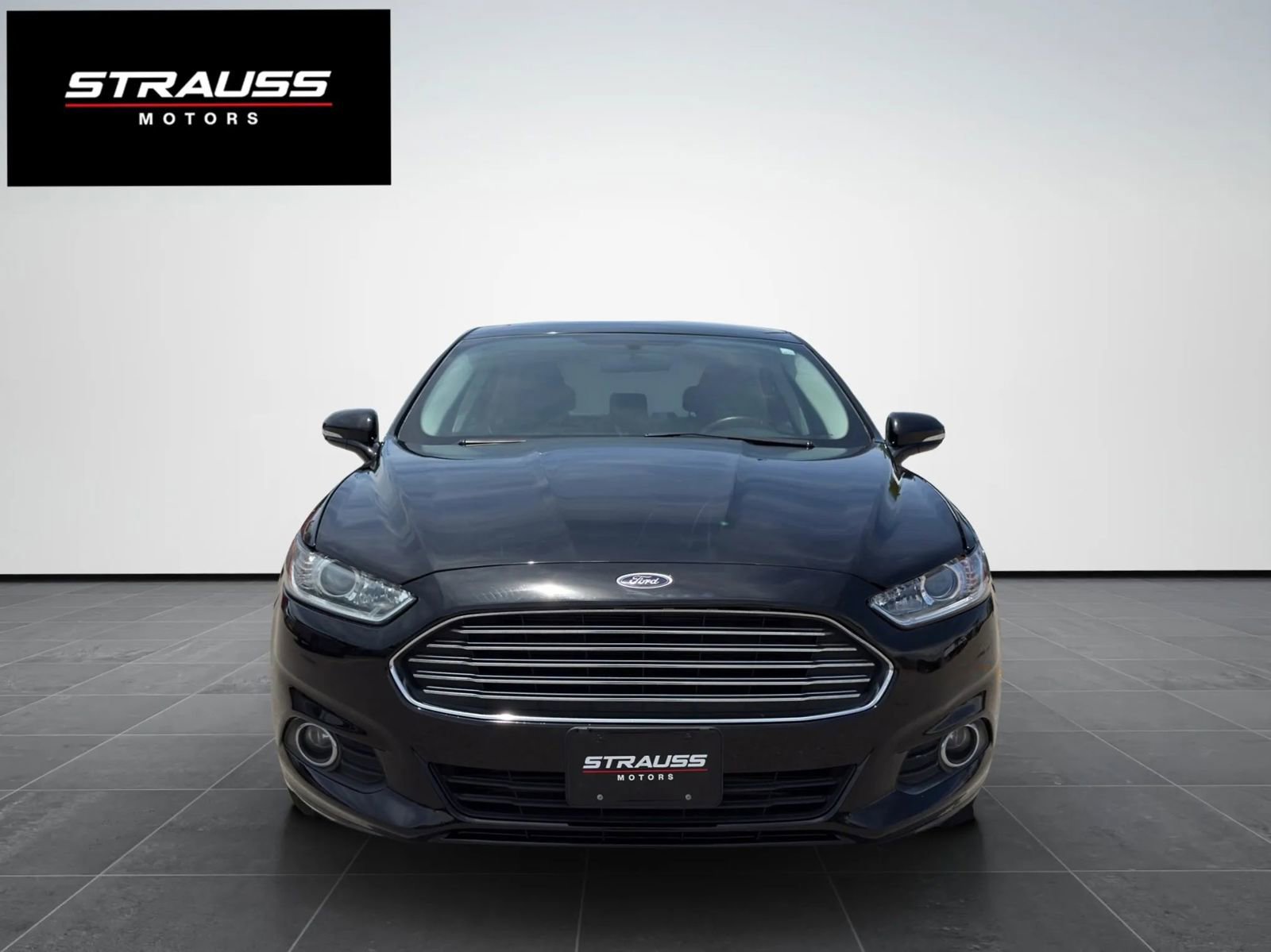 Used 2016 Ford Fusion SE AWD/4WD image 3