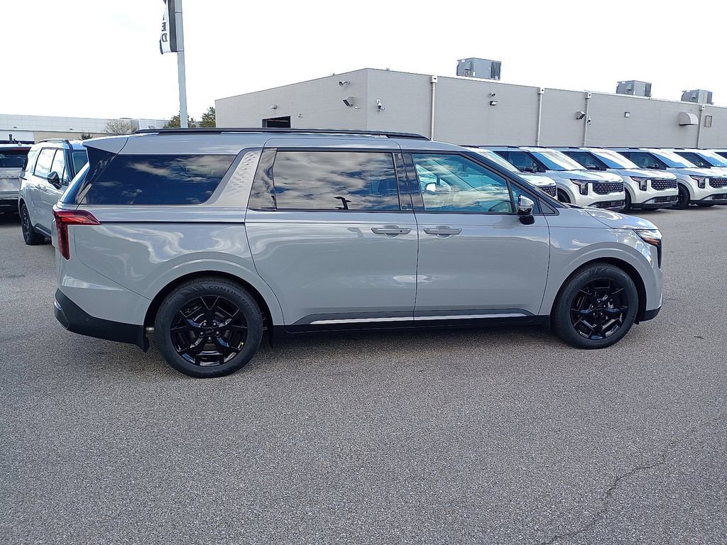 New 2026 Kia Carnival SX Prestige image 2