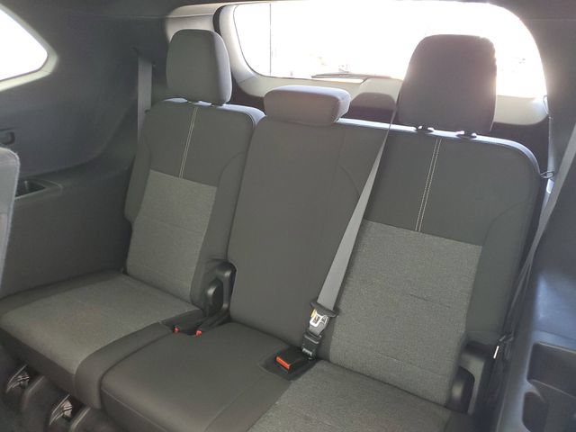 Used 2025 GMC Acadia Elevation FWD image 14