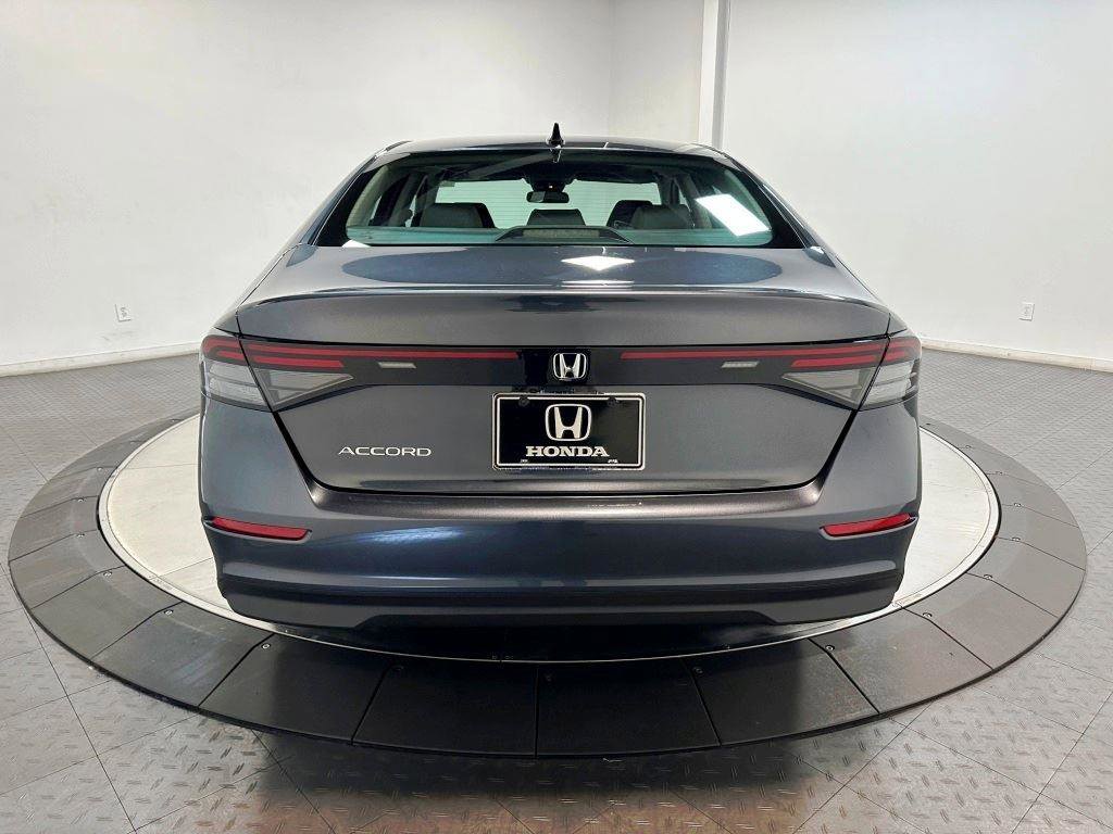 New 2025 Honda Accord SE image 7