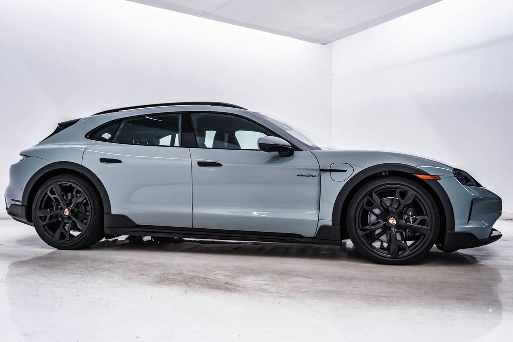New 2025 Porsche Taycan 4 Cross Turismo image 9